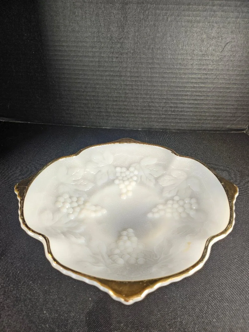 Anchor Hocking 60s white Milk Glass With Gold Trim Embossed Grape Leaf Design